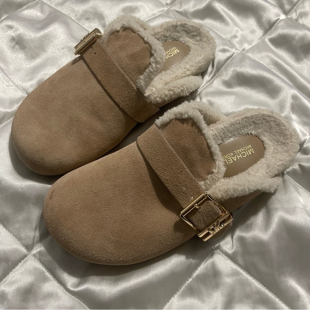 Micheal Kors Clog ✨